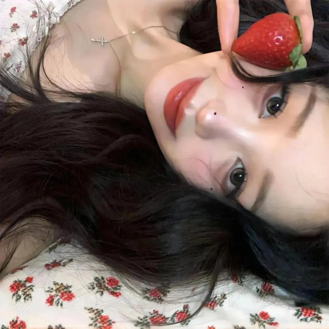 玉女撩春